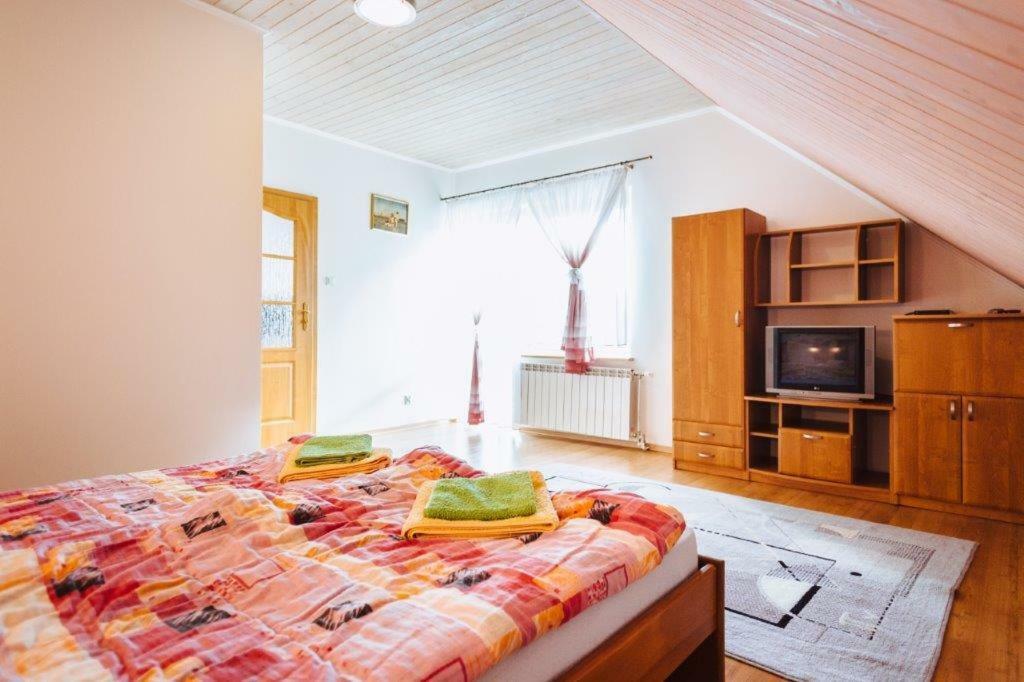 Apartamenty U Barbary エウク エクステリア 写真